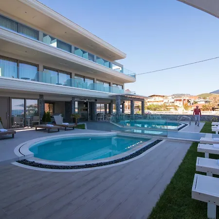 Aegean Infinity Deluxe 4*