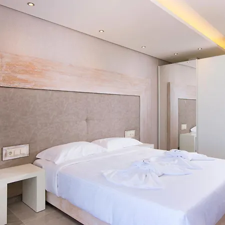 Aegean Infinity Deluxe מלון לימנריה