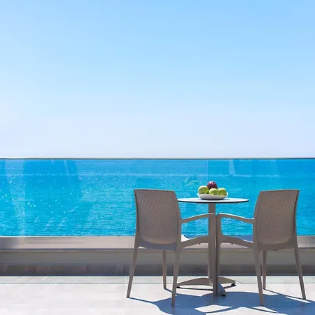 Aegean Infinity Deluxe 4*