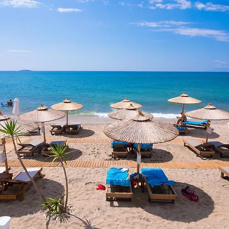 Aegean Infinity Deluxe מלון