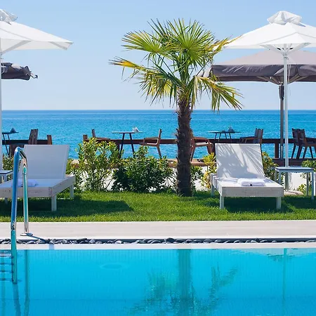 Aegean Infinity Deluxe מלון לימנריה